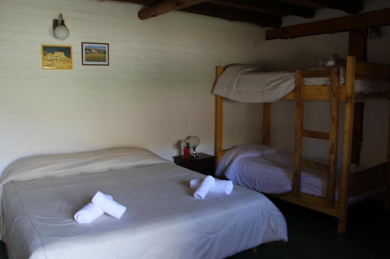Montana Negra Hotel Alumine Bilik gambar